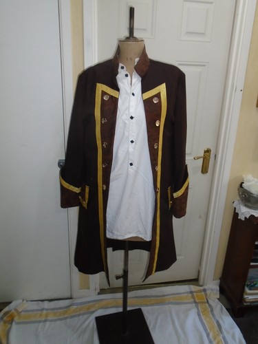 Pirate baron day costume - pirate/,