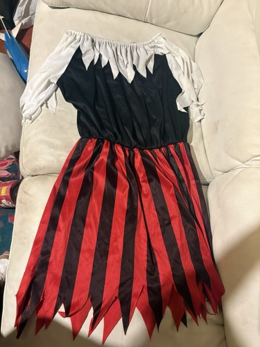 Pirate wench outfit fancy - outfit,