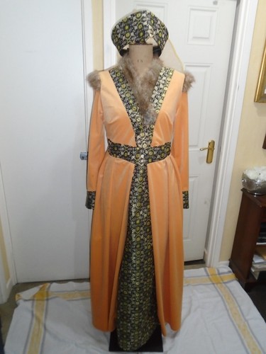 Medieval lady queen costume - lady,