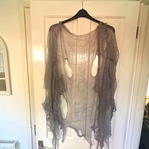 Womens grey tattered ghost - grey,